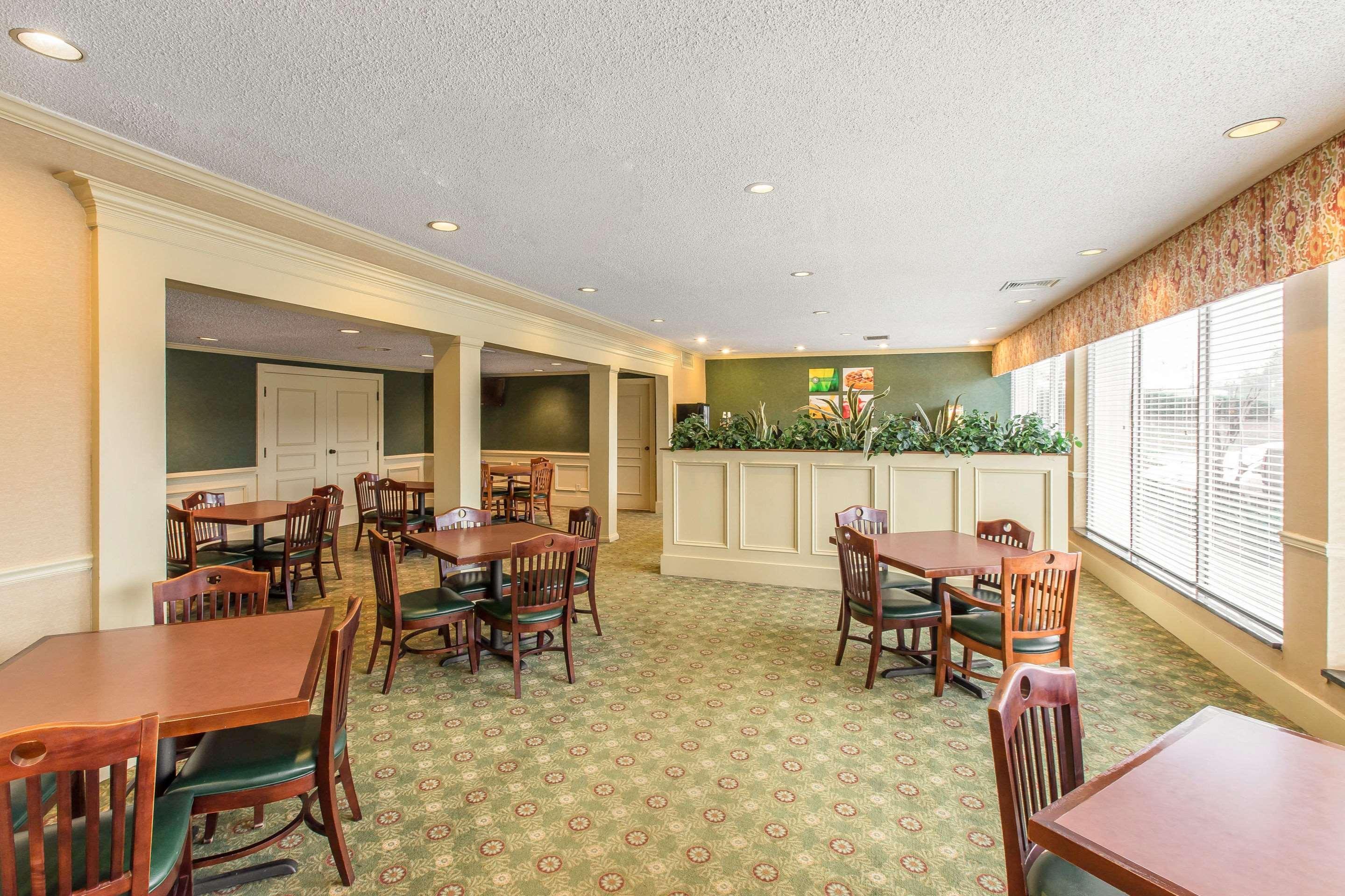 Quality Inn & Suites Mcdonough South I-75 Extérieur photo