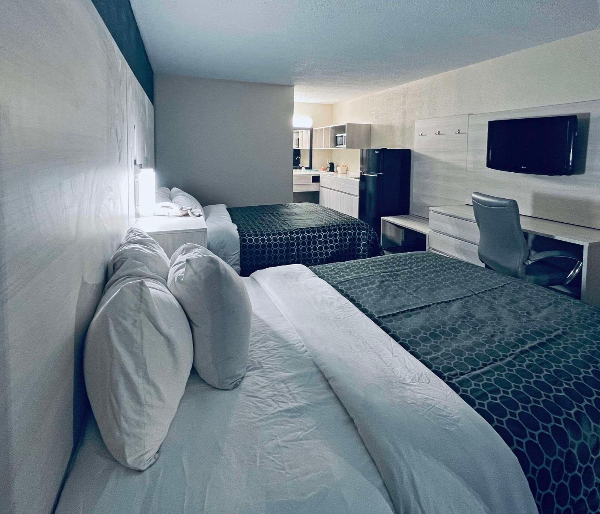 Quality Inn & Suites Mcdonough South I-75 Extérieur photo